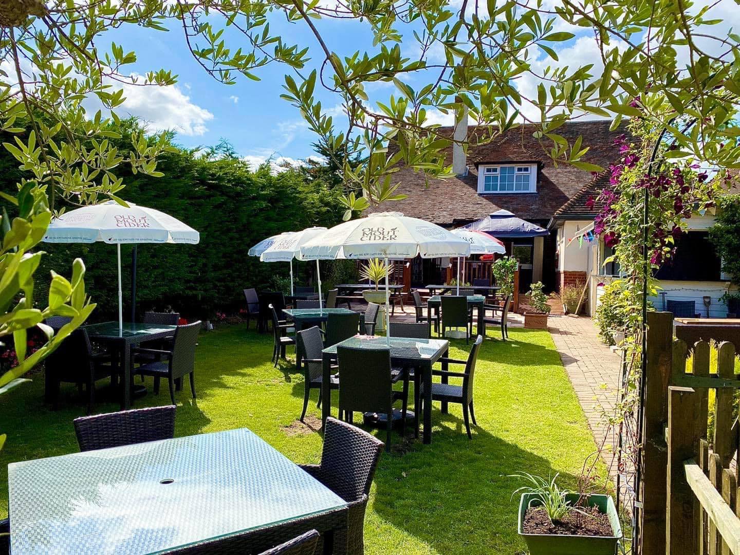 [May 2024] Urgent Roof Repair - The Prince of Wales, Hoath, Kent